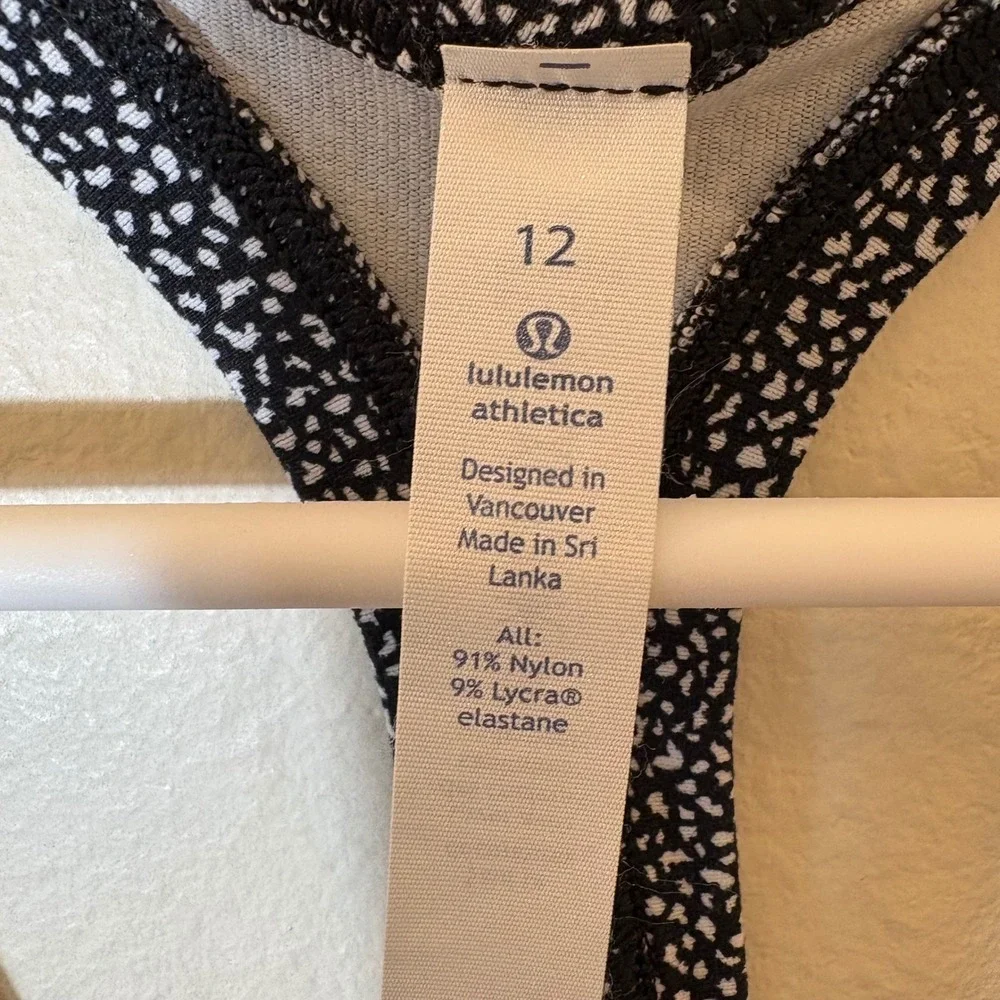 Lululemon Cool Racerback II‎ Tank Frozen Fizz Size 12